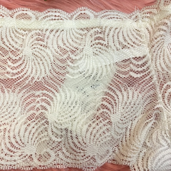 Cream Lace Underwear - Picture 3 of 9
